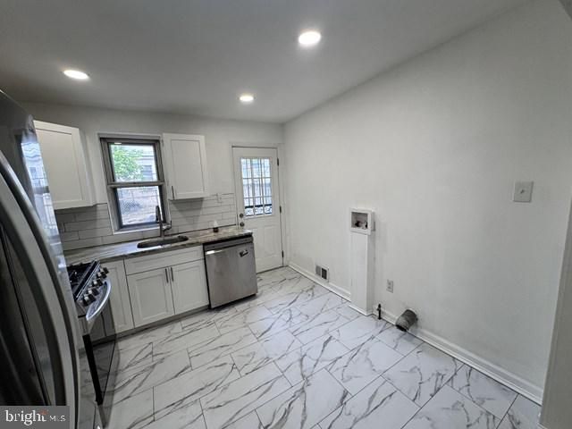 2546 N MARSTON ST, Philadelphia, PA 19132