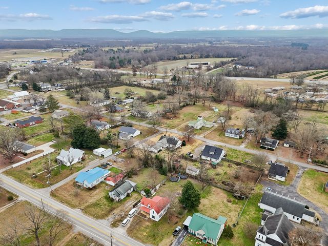 301 W King St, Morrison, TN 37357