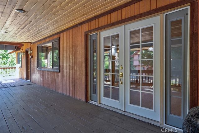 7226 Yosemite Park Way, Yosemite, CA 95389