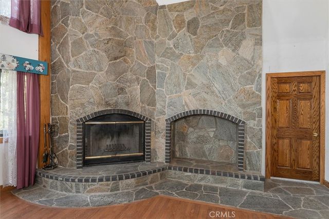 7226 Yosemite Park Way, Yosemite, CA 95389