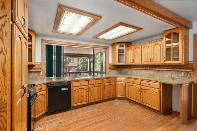 7226 Yosemite Park Way, Yosemite, CA 95389