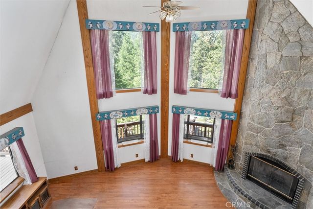 7226 Yosemite Park Way, Yosemite, CA 95389