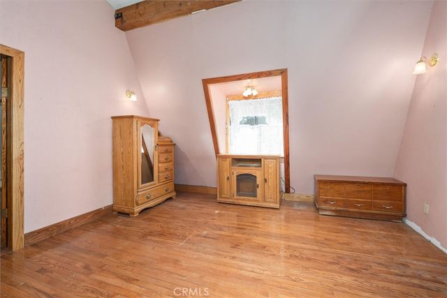 7226 Yosemite Park Way, Yosemite, CA 95389