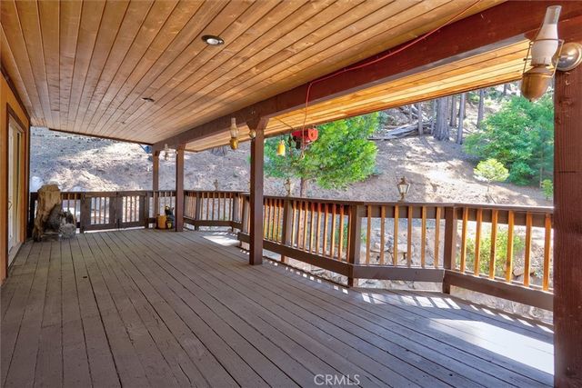 7226 Yosemite Park Way, Yosemite, CA 95389