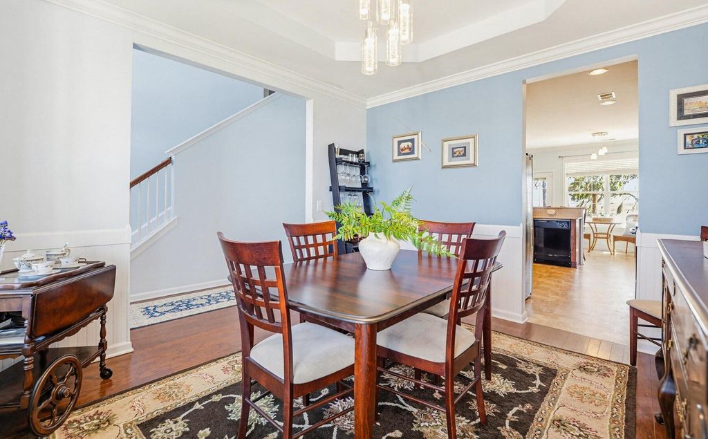 Image 10 of property listing at 17 White Pond Boulevard, Beaufort, SC 29902