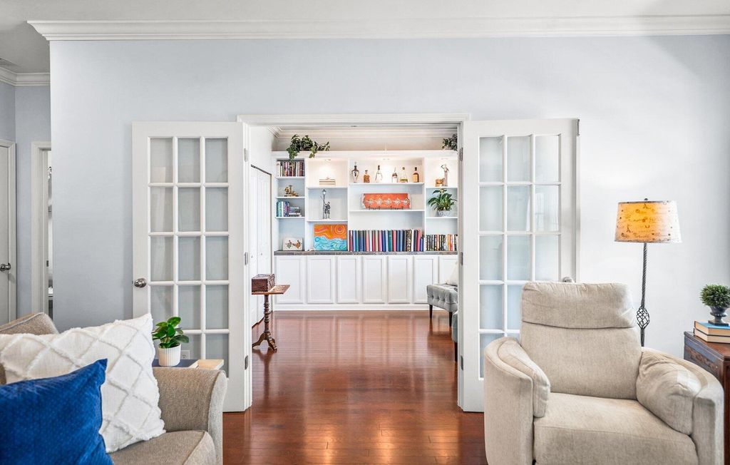 Image 17 of property listing at 17 White Pond Boulevard, Beaufort, SC 29902