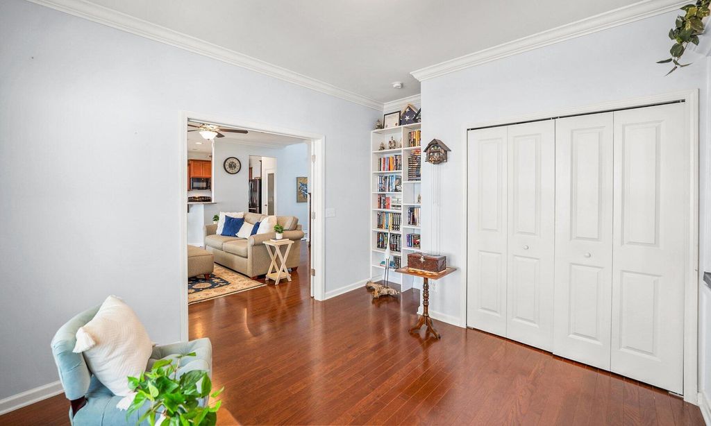 Image 20 of property listing at 17 White Pond Boulevard, Beaufort, SC 29902