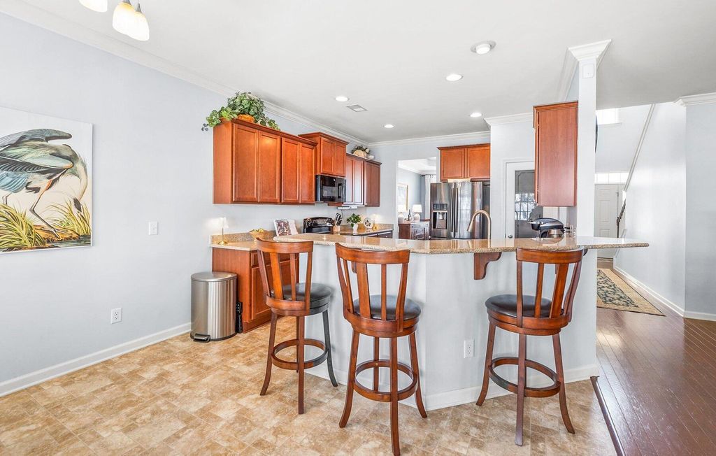 Image 22 of property listing at 17 White Pond Boulevard, Beaufort, SC 29902