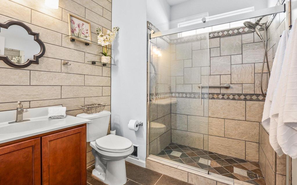 Image 29 of property listing at 17 White Pond Boulevard, Beaufort, SC 29902