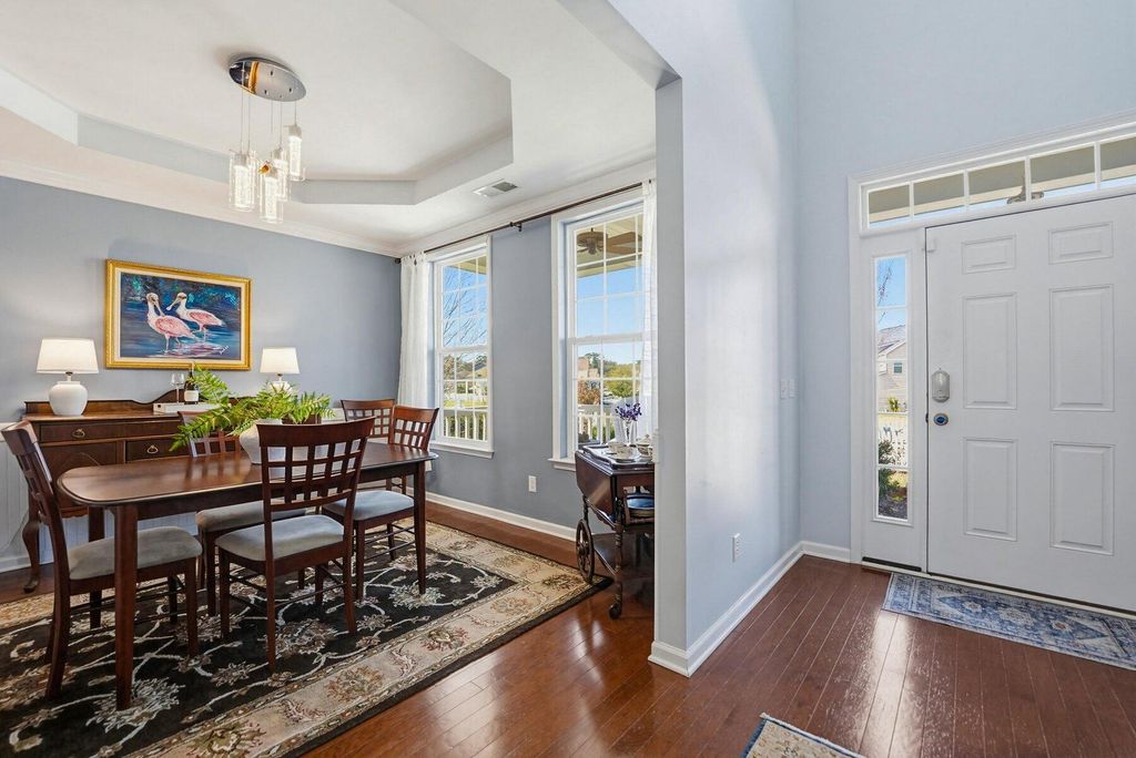 Image 7 of property listing at 17 White Pond Boulevard, Beaufort, SC 29902