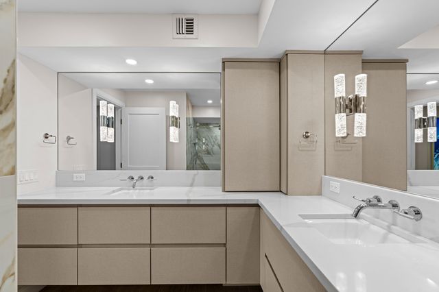 821 Cypress Boulevard 211, Pompano Beach, FL 33069