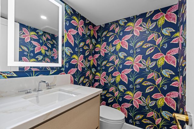 821 Cypress Boulevard 211, Pompano Beach, FL 33069