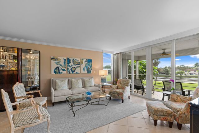 821 Cypress Boulevard 211, Pompano Beach, FL 33069