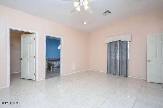 808 TALBOT Avenue, Canutillo, TX 79835