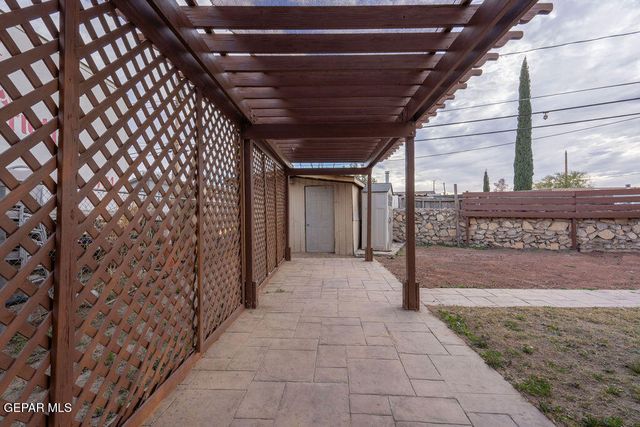 808 TALBOT Avenue, Canutillo, TX 79835