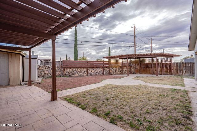 808 TALBOT Avenue, Canutillo, TX 79835