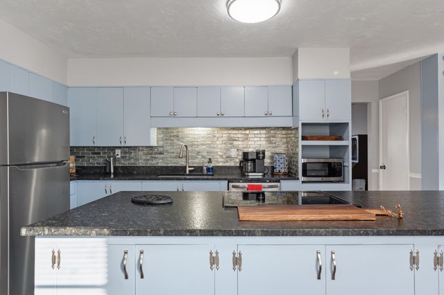 25140 S 613 Loop, Grove, OK 74344