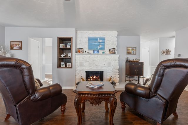 25140 S 613 Loop, Grove, OK 74344