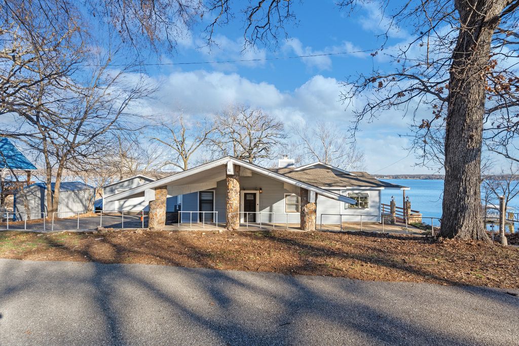 25140 S 613 Loop, Grove, OK 74344