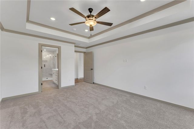 2209 S Magnificent Loop, Fayetteville, AR 72701