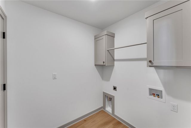 2209 S Magnificent Loop, Fayetteville, AR 72701