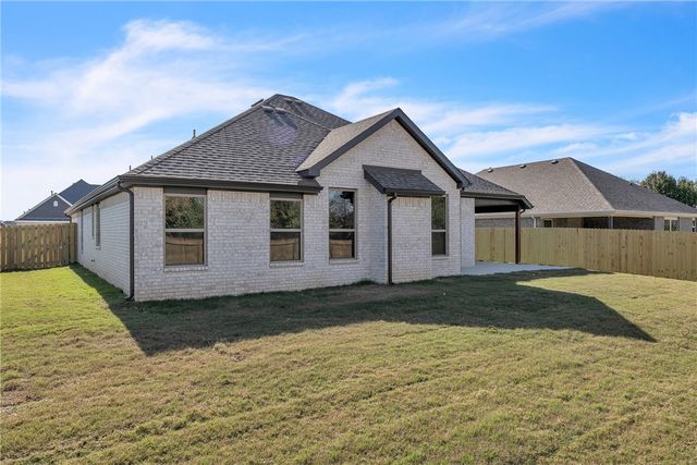 2209 S Magnificent Loop, Fayetteville, AR 72701