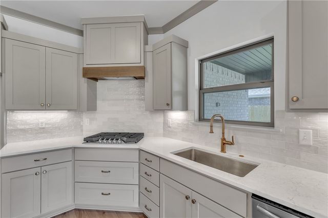 2209 S Magnificent Loop, Fayetteville, AR 72701