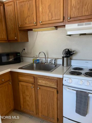 3549 Bowen Road, Toledo, OH 43606