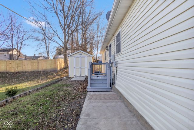 1707 Woodward Avenue, New Castle, IN 47362