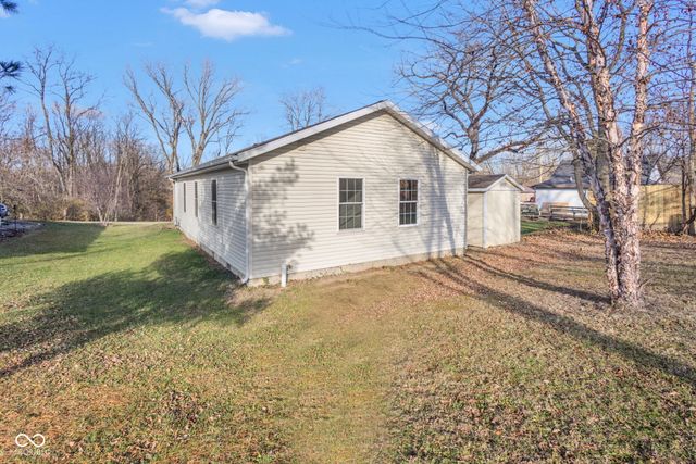 1707 Woodward Avenue, New Castle, IN 47362