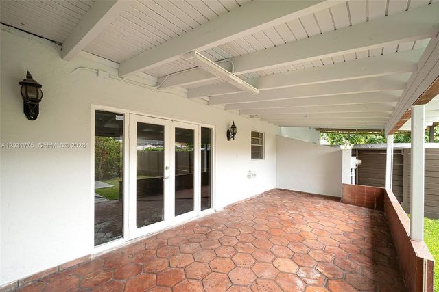 23 NW 109th Avenue 5S, Miami, FL 33172