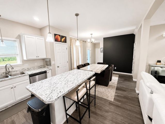 1804 Patton Drive, Hebron, KY 41048