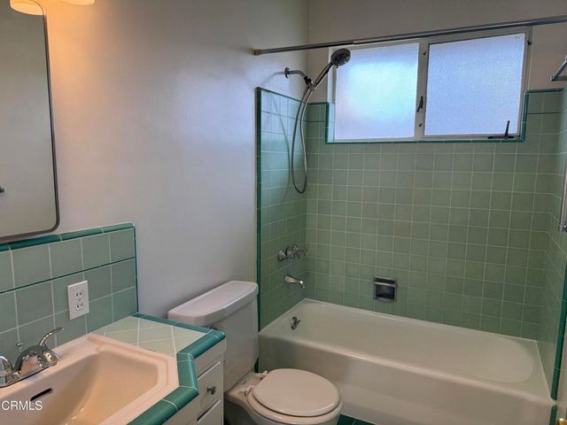 514 Linwood Avenue B, Monrovia, CA 91016