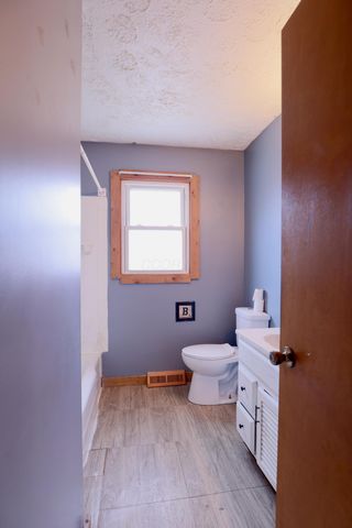 3059 West Point Road SE, Lancaster, OH 43130