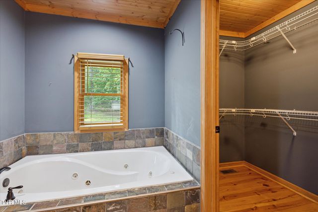 9245 Mendota Road, Mendota, VA 24270