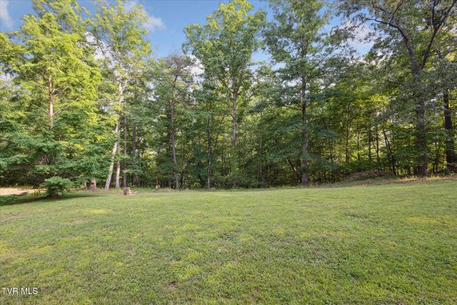 9245 Mendota Road, Mendota, VA 24270