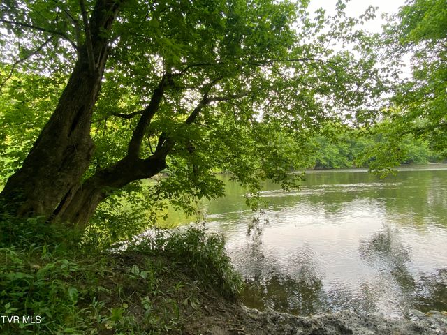 9245 Mendota Road, Mendota, VA 24270