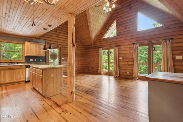 9245 Mendota Road, Mendota, VA 24270