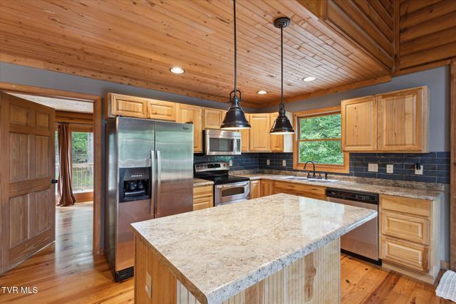 9245 Mendota Road, Mendota, VA 24270