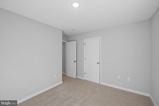 327 YORKTOWN BLVD, Locust Grove, VA 22508