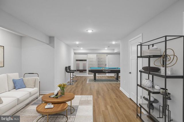 327 YORKTOWN BLVD, Locust Grove, VA 22508