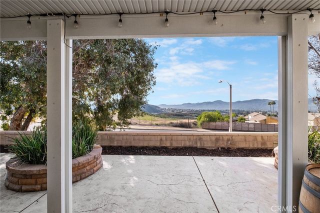 22873 Sheffield Court, Wildomar, CA 92595