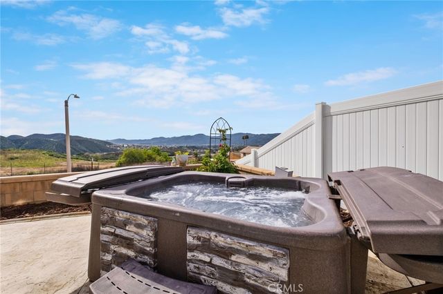 22873 Sheffield Court, Wildomar, CA 92595