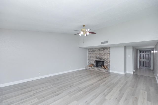 2038 Fall Meadow Drive, Missouri City, TX 77459