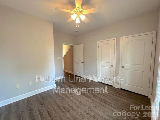 841 Seigle Point Drive, Charlotte, NC 28204