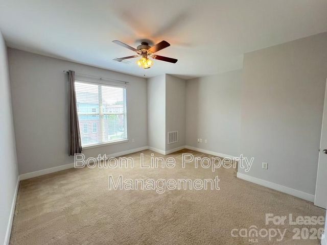 841 Seigle Point Drive, Charlotte, NC 28204