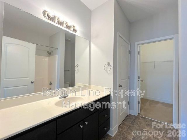 841 Seigle Point Drive, Charlotte, NC 28204