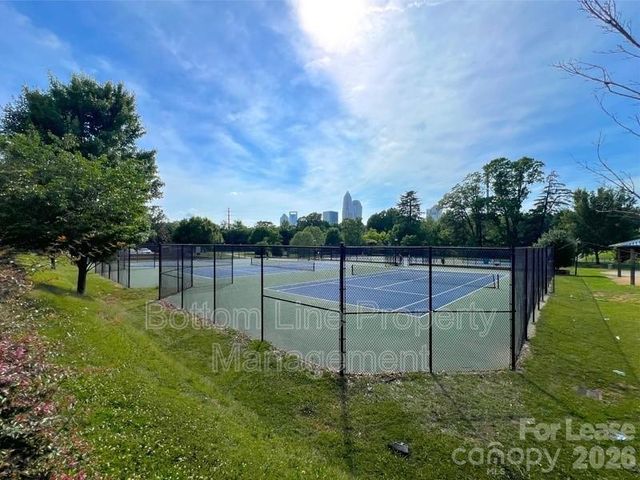 841 Seigle Point Drive, Charlotte, NC 28204