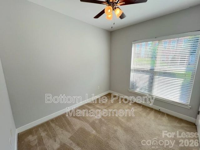 841 Seigle Point Drive, Charlotte, NC 28204