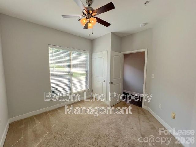 841 Seigle Point Drive, Charlotte, NC 28204